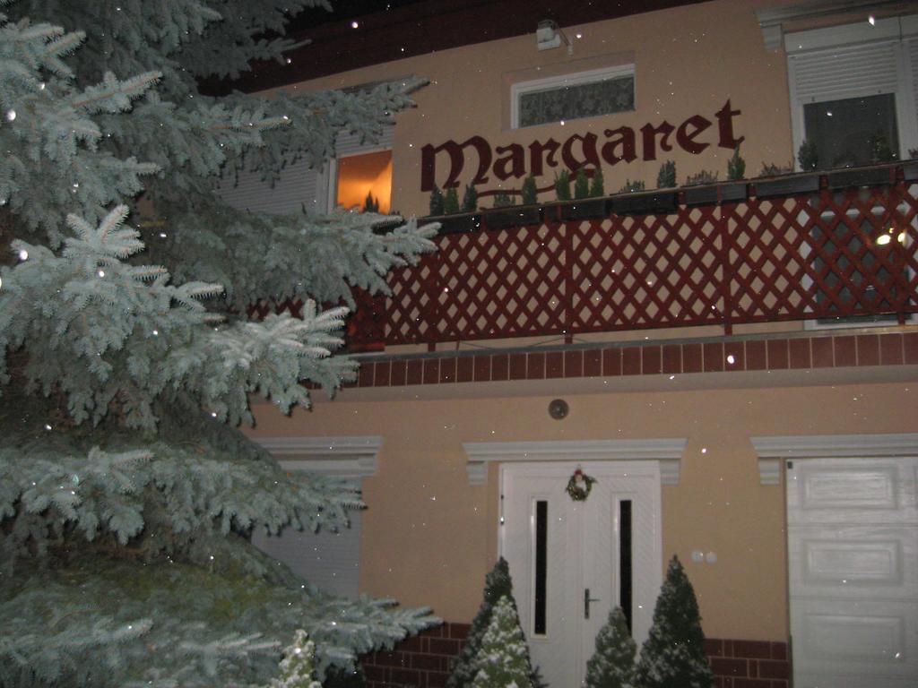 Margaret Apartman Egerszalók Стая снимка